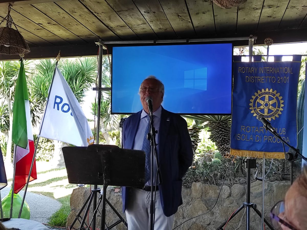 Consegna Charta Costitutiva Al Rotary Club Isola Di Procida E Visita